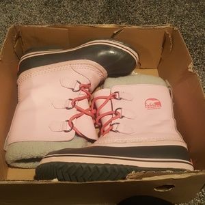 pink sorel winter boots